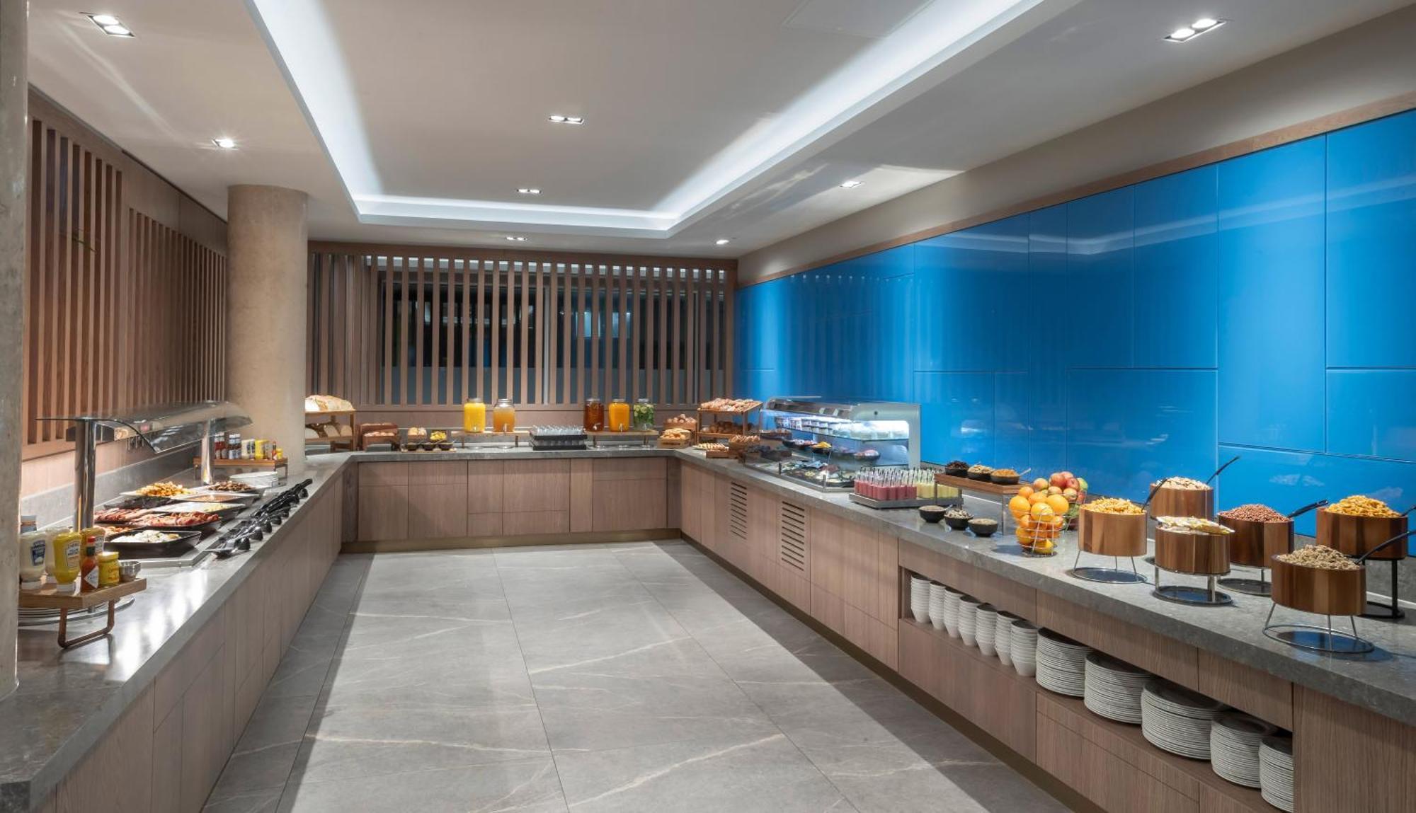 Maldron Hotel Brighton City Centre Екстер'єр фото